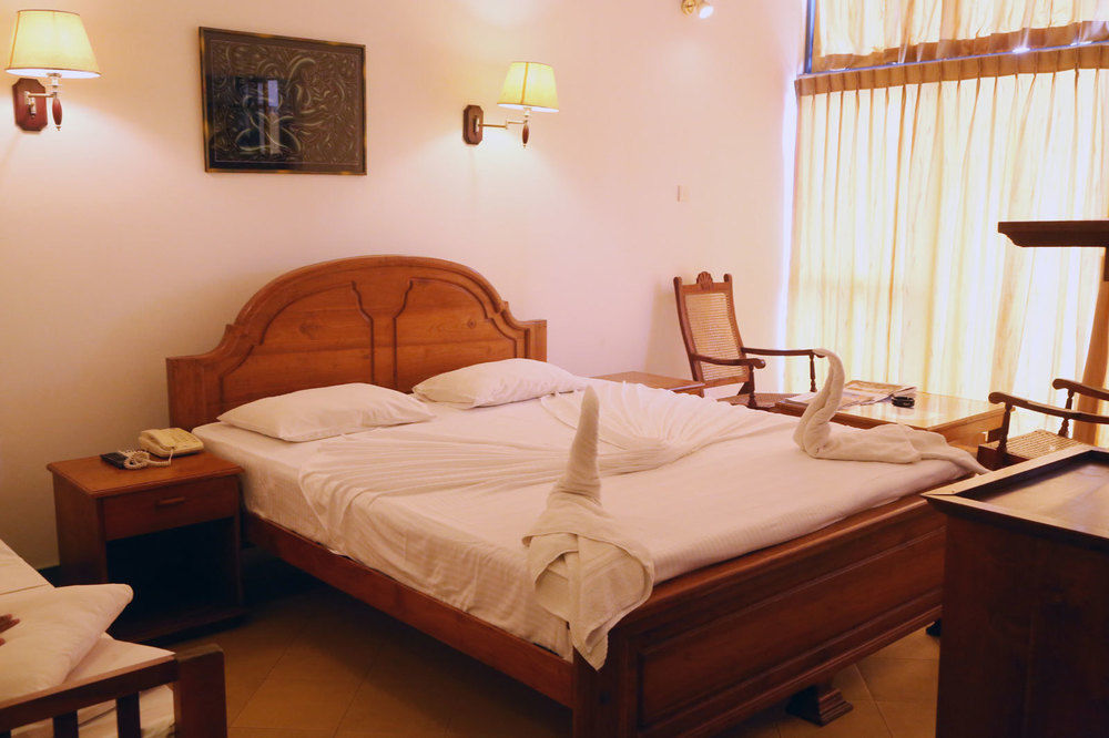 Sanmira Renaissance Hotel Unawatuna Ngoại thất bức ảnh