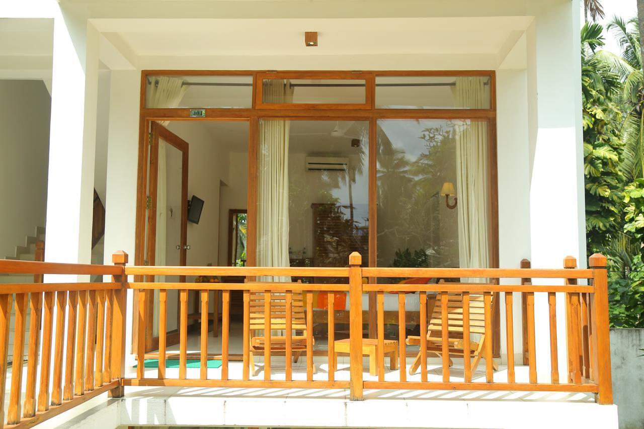 Sanmira Renaissance Hotel Unawatuna Ngoại thất bức ảnh
