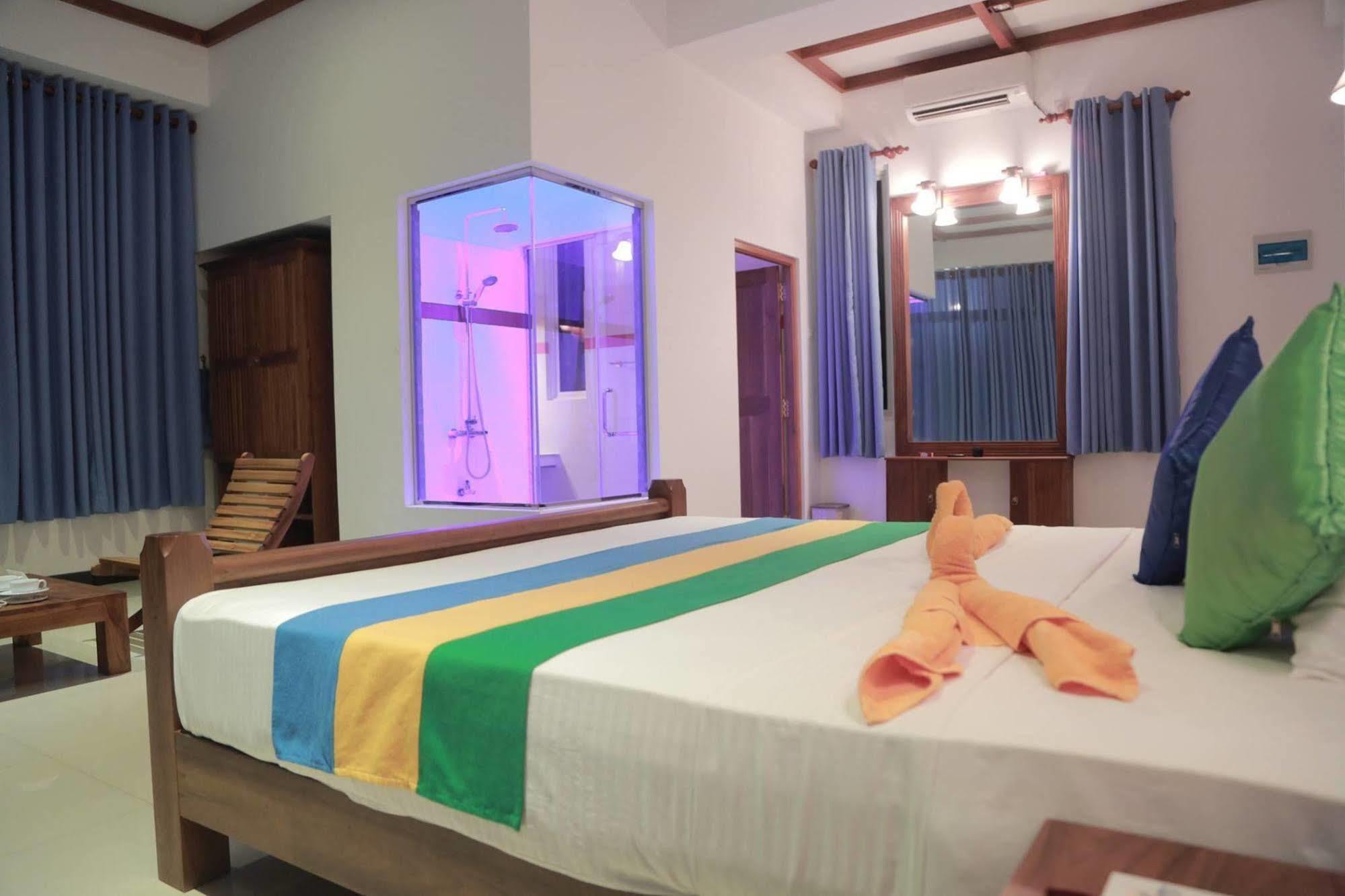 Sanmira Renaissance Hotel Unawatuna Ngoại thất bức ảnh