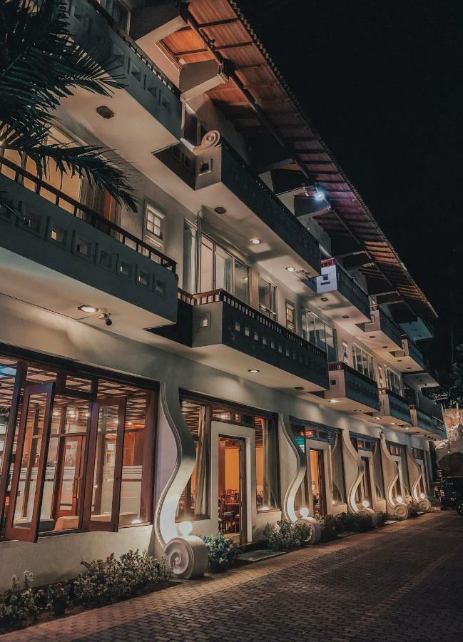 Sanmira Renaissance Hotel Unawatuna Ngoại thất bức ảnh