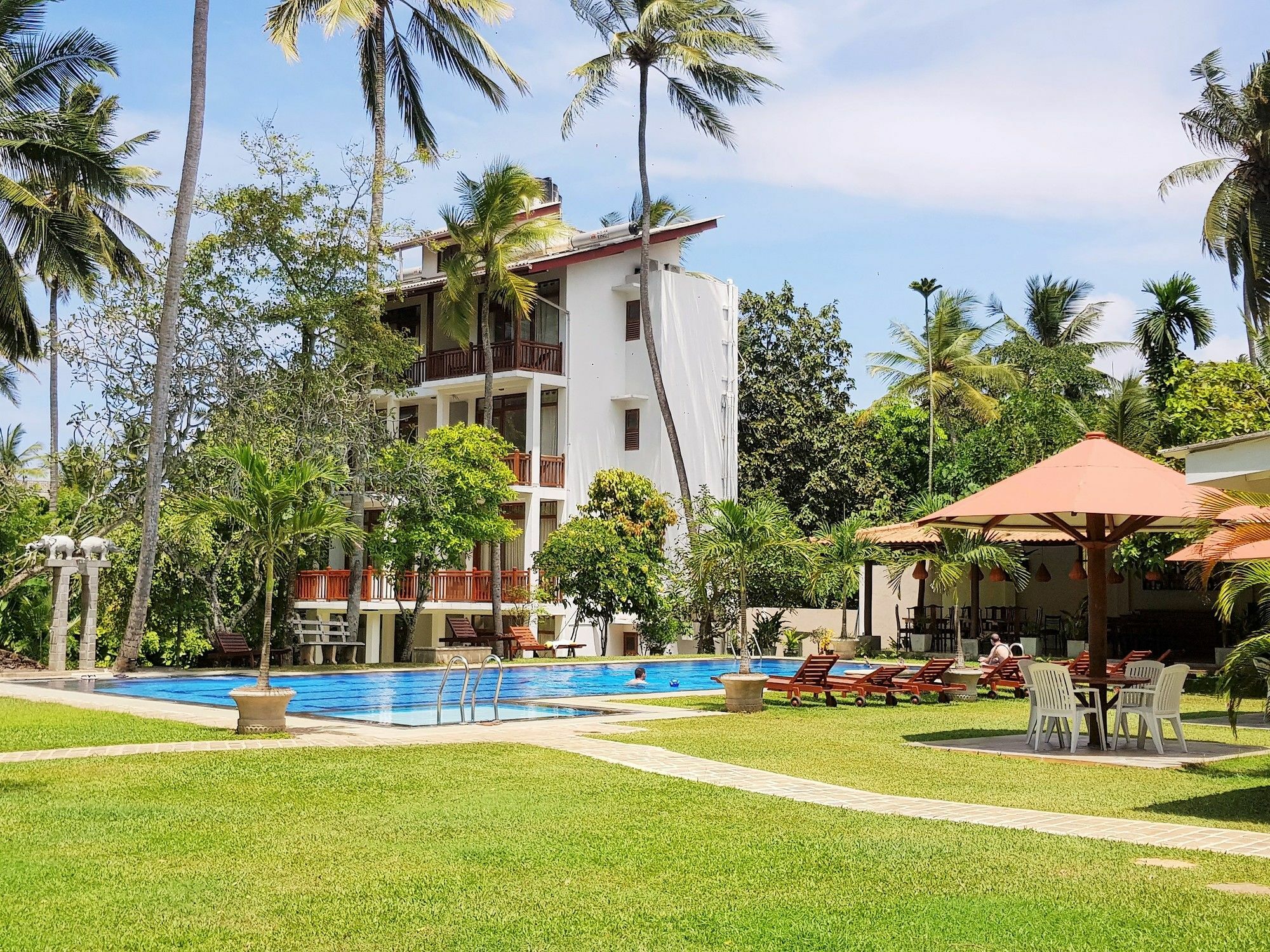 Sanmira Renaissance Hotel Unawatuna Ngoại thất bức ảnh